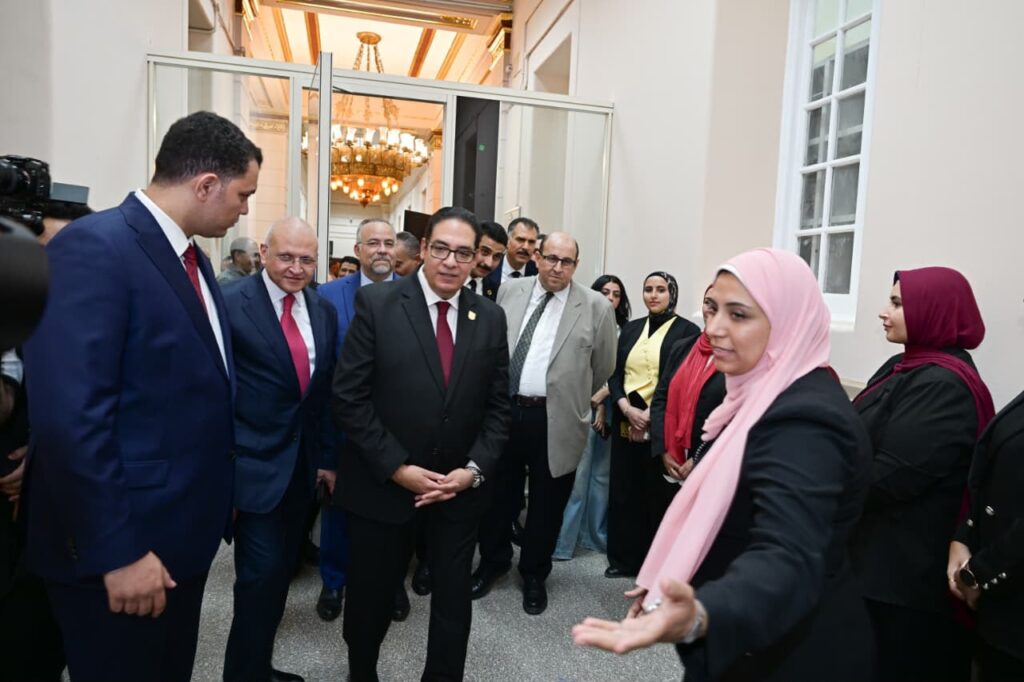 وسط