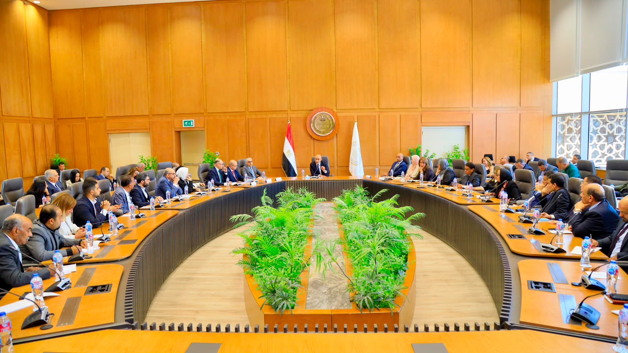 وسط