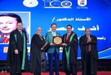 Photo of بالصور..جامعة القاهرة تحتفي بمئوية كلية العلوم.. قرن من الريادة العلمية، ورئيس الجامعة يدشن الكتاب التذكاري والموقع الإلكتروني