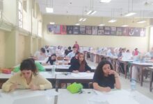 Photo of التعليم اليوم داخل كليات جامعة العاصمه لمتابعة اختبارات القدرات