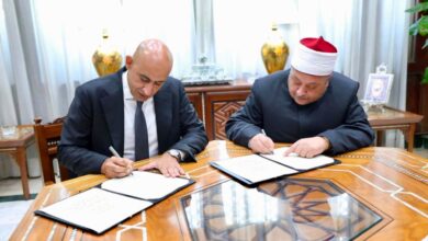 Photo of شيخ الأزهر يستقبل وزير التربية والتعليم ويؤكد: الاعتزاز باللغة العربية ركيزةٌ للحفاظ على الهوية