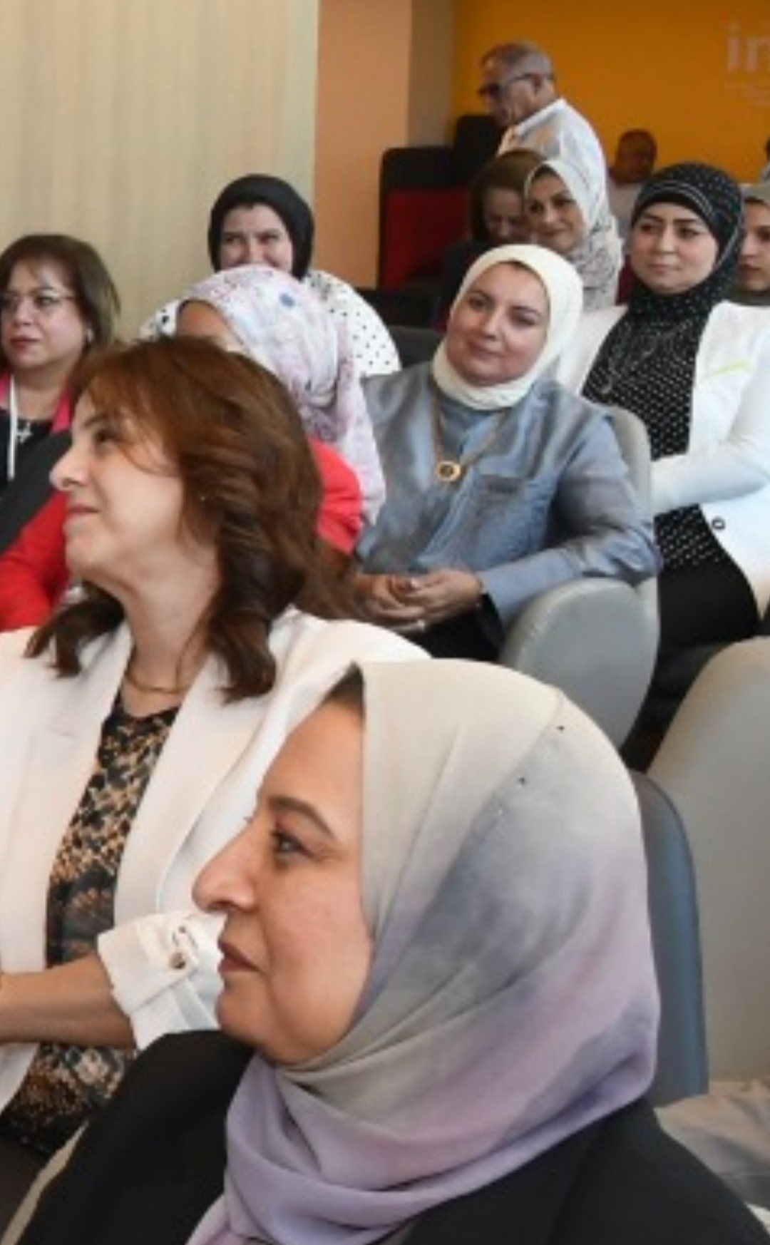وسط
