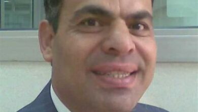 Photo of الكاتب الكبير محمد امين يكتب ل” التعليم اليوم “حتى لا يتعرض استاذ الجامعه لبيع الخضار والفاكهه!!