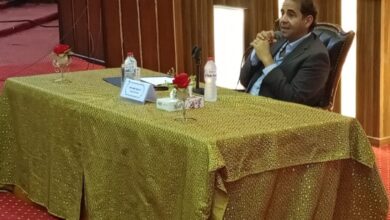Photo of رئيس جامعة بورسعيد للجهاز الإداري: أنتم شريك أساسي في صناعة النجاح