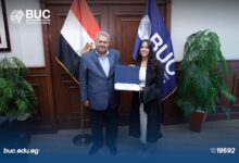 Photo of احتواء أزمة حفل التخرج في جامعة بدر.. لقاء يجمع رئيس الجامعة بالطالبة وولي أمرها