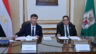 Photo of جامعة القاهرة وجامعة شنغهاي للدراسات الدولية توسعان شراكتهما الأكاديمية بتوقيع مذكرة تفاهم لإنشاء مركز للدراسات الصينية