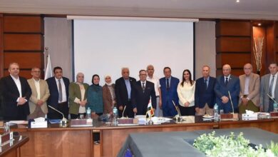 Photo of جامعة الدلتا تكرّم المشاركين في قافلة شمال سيناء ونماذج التميز العلمي بكلية الطب