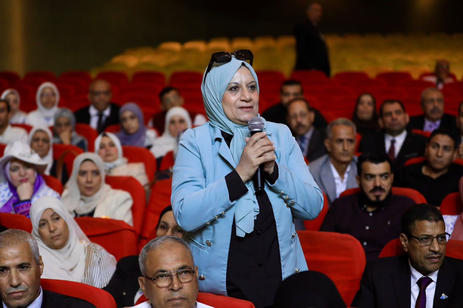 وسط