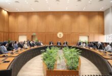 Photo of وزير التعليم العالي يبحث مع الباحثين المصريين العائدين من التدريب باليابان سبل الاستفادة من خبراتهم في تطوير البحث العلمي والابتكار