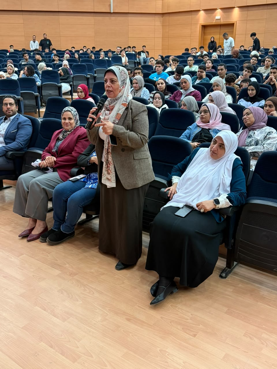 وسط