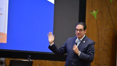 Photo of فى اجتماع مجلس جامعة القاهرة برئاسة الدكتور محمد سامى :بحث آليات تنفيذ التكليفات الرئاسيه لمنتدى مصر. .تخصيص جوائز مالية لأفضل 3 شركات ناشئة لدعم الابتكار وريادة الأعمال